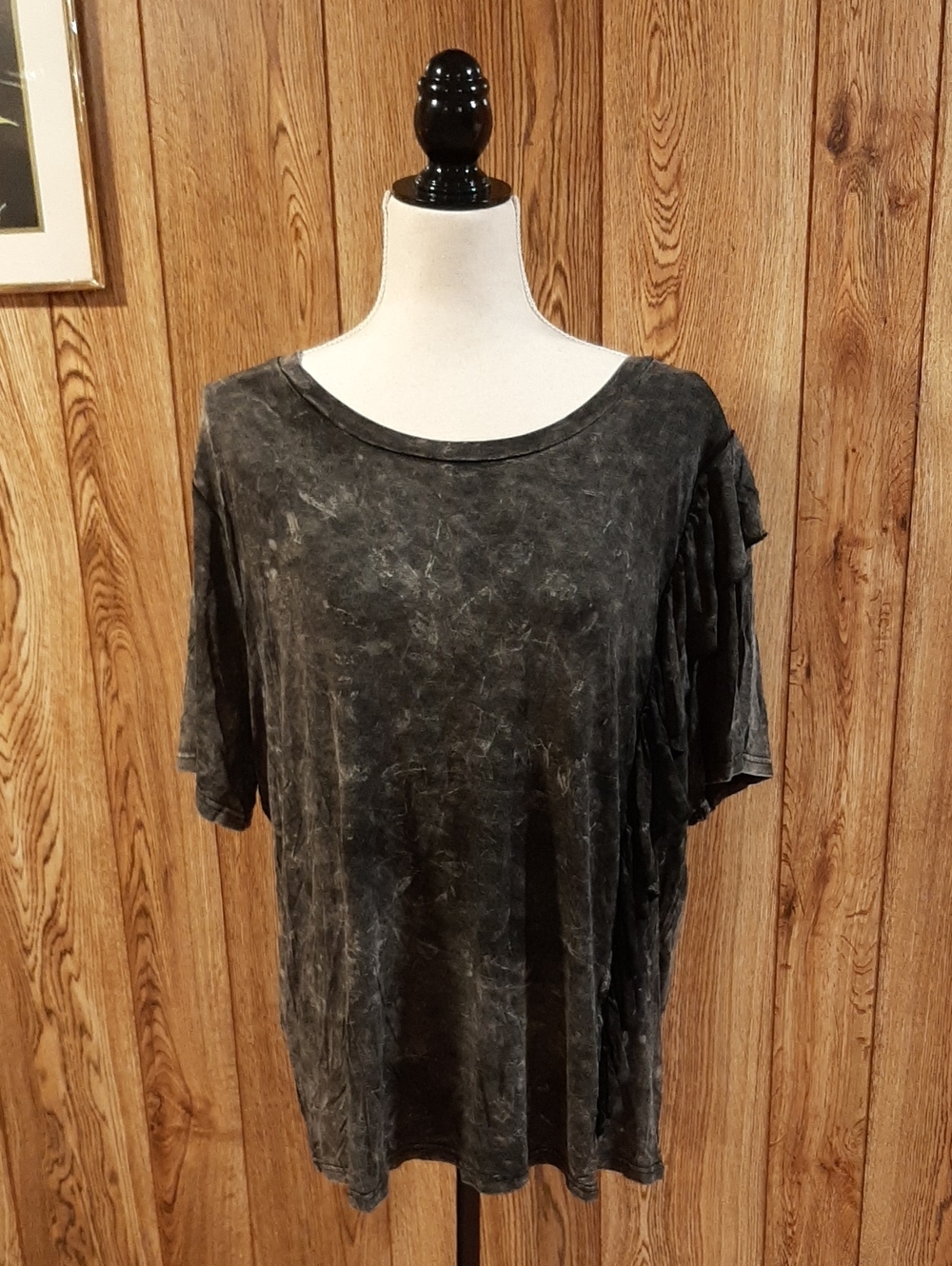 🥀NWT BiBi Black Mineral-Washed Side-Ruffle Stretchy Tee (XL)🥀